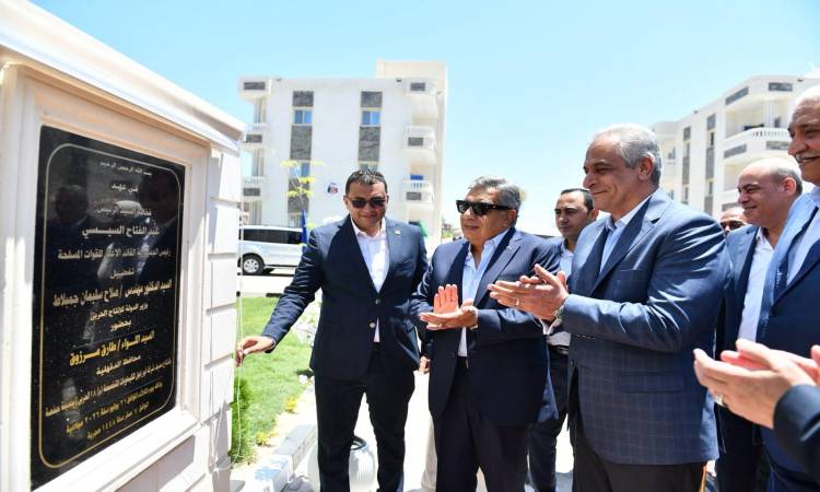 زيارة وزير الدولة للإنتاج الحربي لجمصة