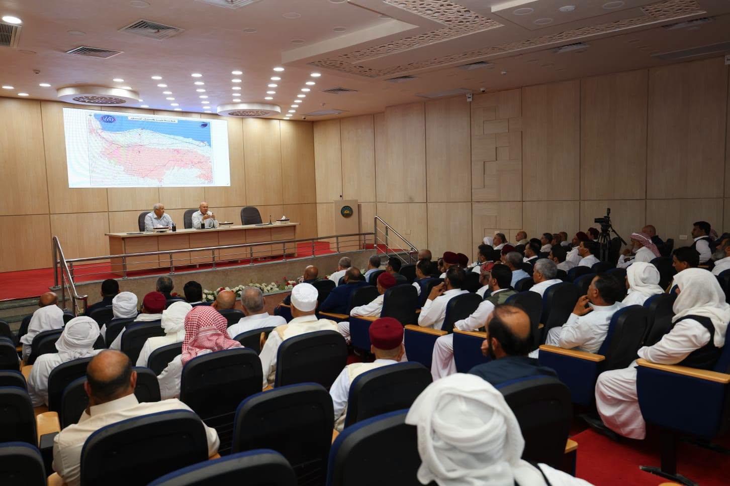 وزير النقل ومحافظ مطروح