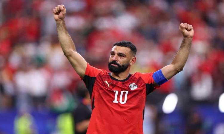 محمد صلاح يبكي